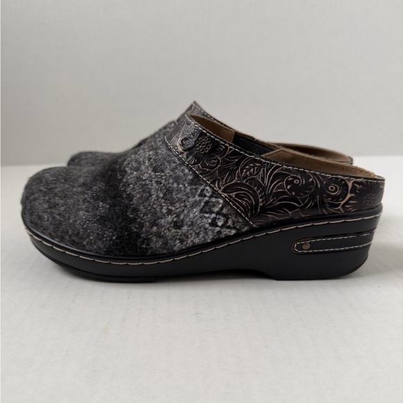 NWOB Spring Step L’Artiste Zigino Clogs Black Floral Leather Comfort EU38 US 7.5 - Picture 3 of 7